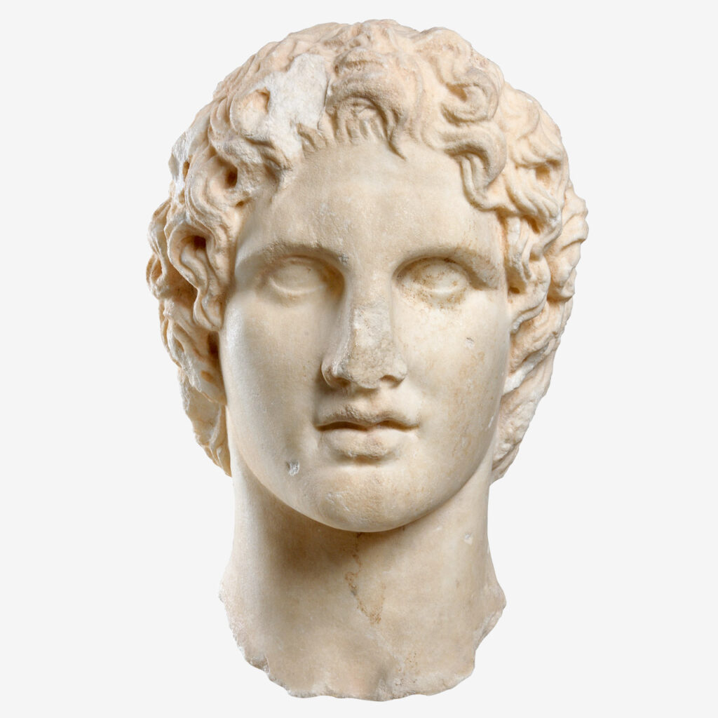 Μαρμάρινο πορτραίτο Αλεξάνδρου, ίσως πρωτότυπο έργο του Λεωχάρη που αφιερώθηκε στην Ακρόπολη με αφορμή την επίσκεψη του Αλεξάνδρου στην Αθήνα το 338 π.Χ., αμέσως μετά τη μάχη της Χαιρώνειας.